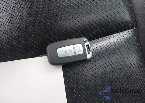 2014 Hyundai Genesis 3.8 Ultimate из США, поврежденный, VIN KMHHU6KJ6EU113561